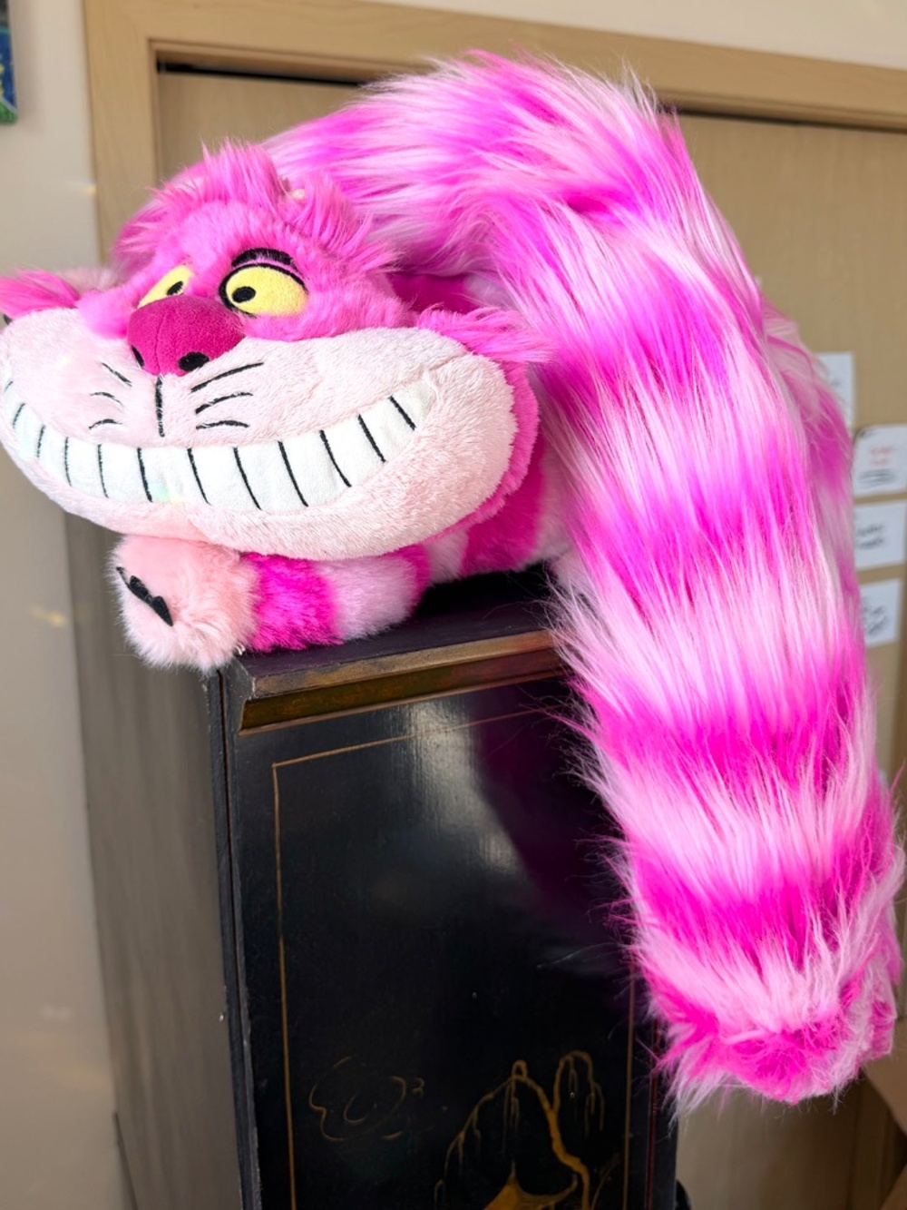 Disney Parks Cheshire Cat Plush 56" Long Boa Tail Alice in Wonderland (43" Tail) - Picture 5 of 6